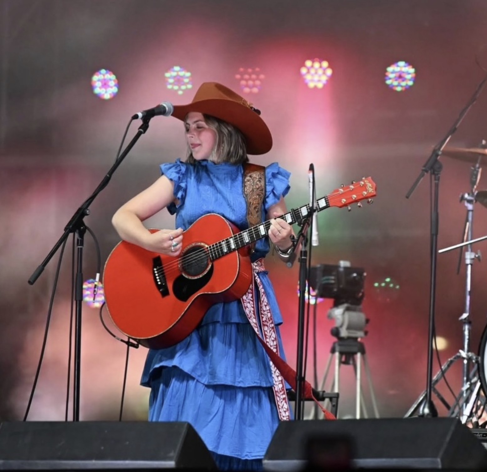 Ruby Holden guitar portrait
